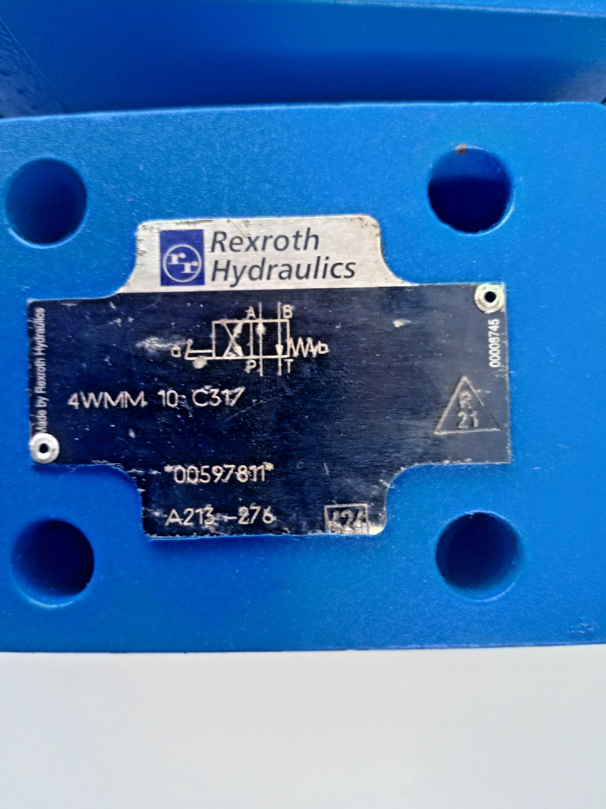 REXROTH 4WMM 10 C31 Directional control valve
