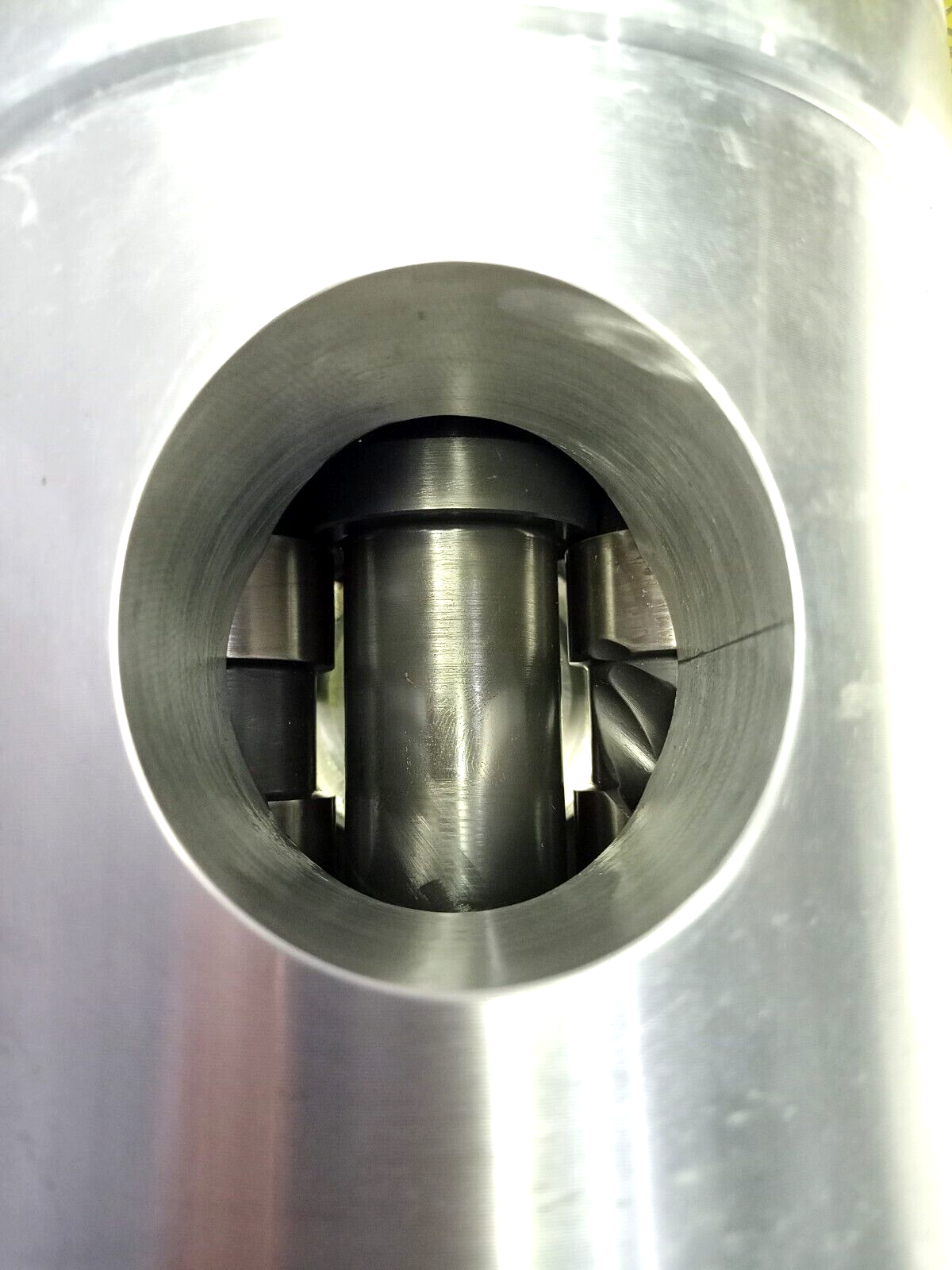 Leistritz L3ME 060/120 Triple screw pump cartridge
