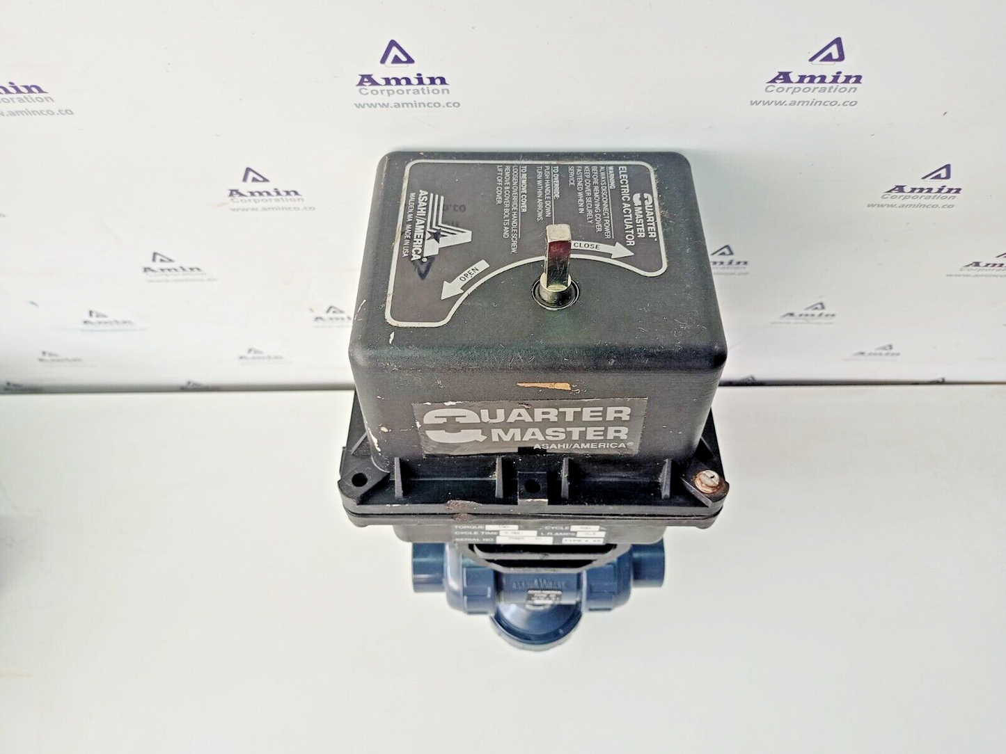 Quarter Master Asahi/America A94M2WJ Electric Actuator with Asahi 3-way valve