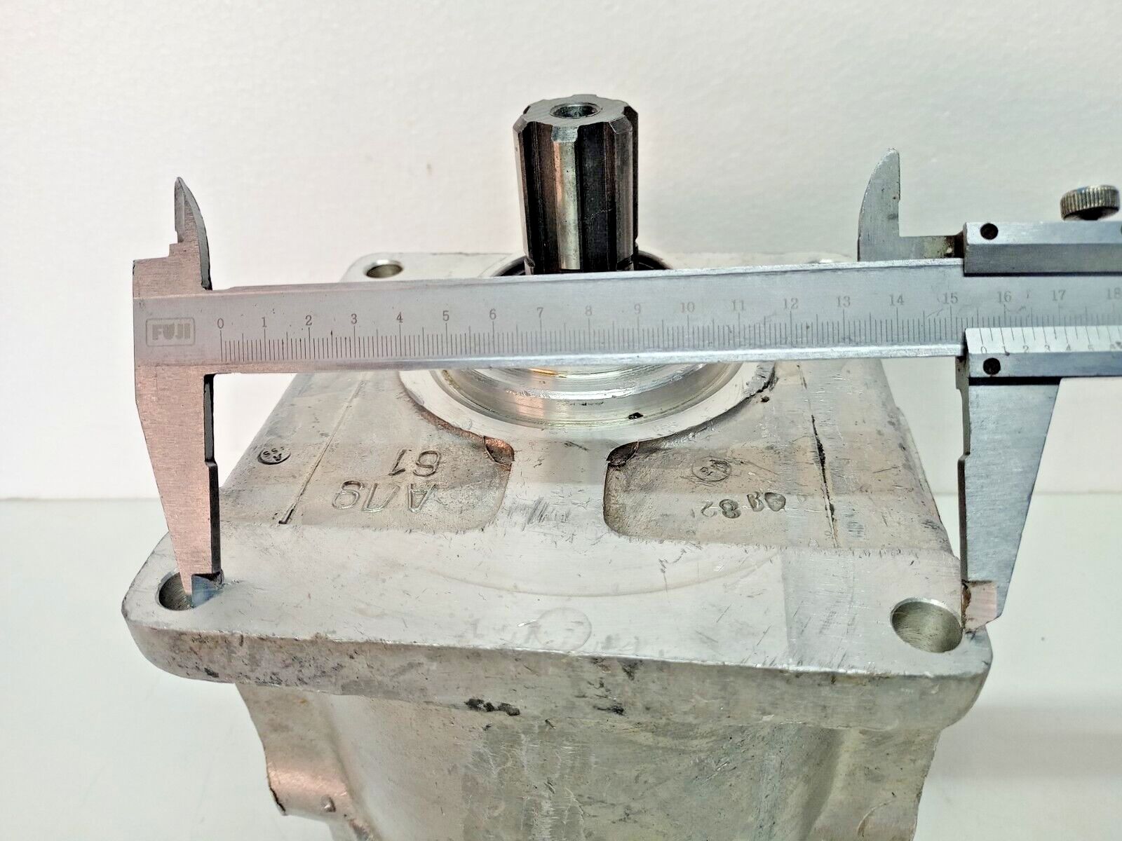 HW 71A-3 Hydraulic gear pump 160bar max. - NEW