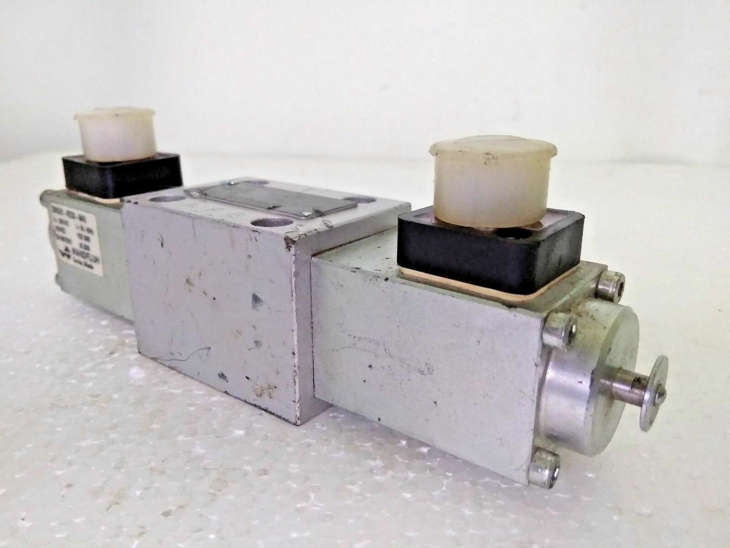WANDFLUH PLEIGER AE4J60-XX-M45 Hydraulic Solenoid Valve Pressure 350 bar Max.
