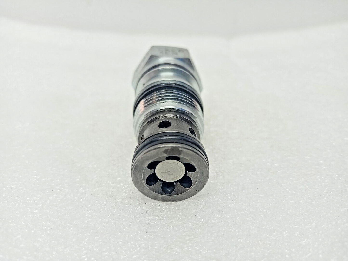 Sun Hydraulics CKEB-XEN Pilot-to-open check valve CKEBXEN - NEW ( Lot of 2pcs)