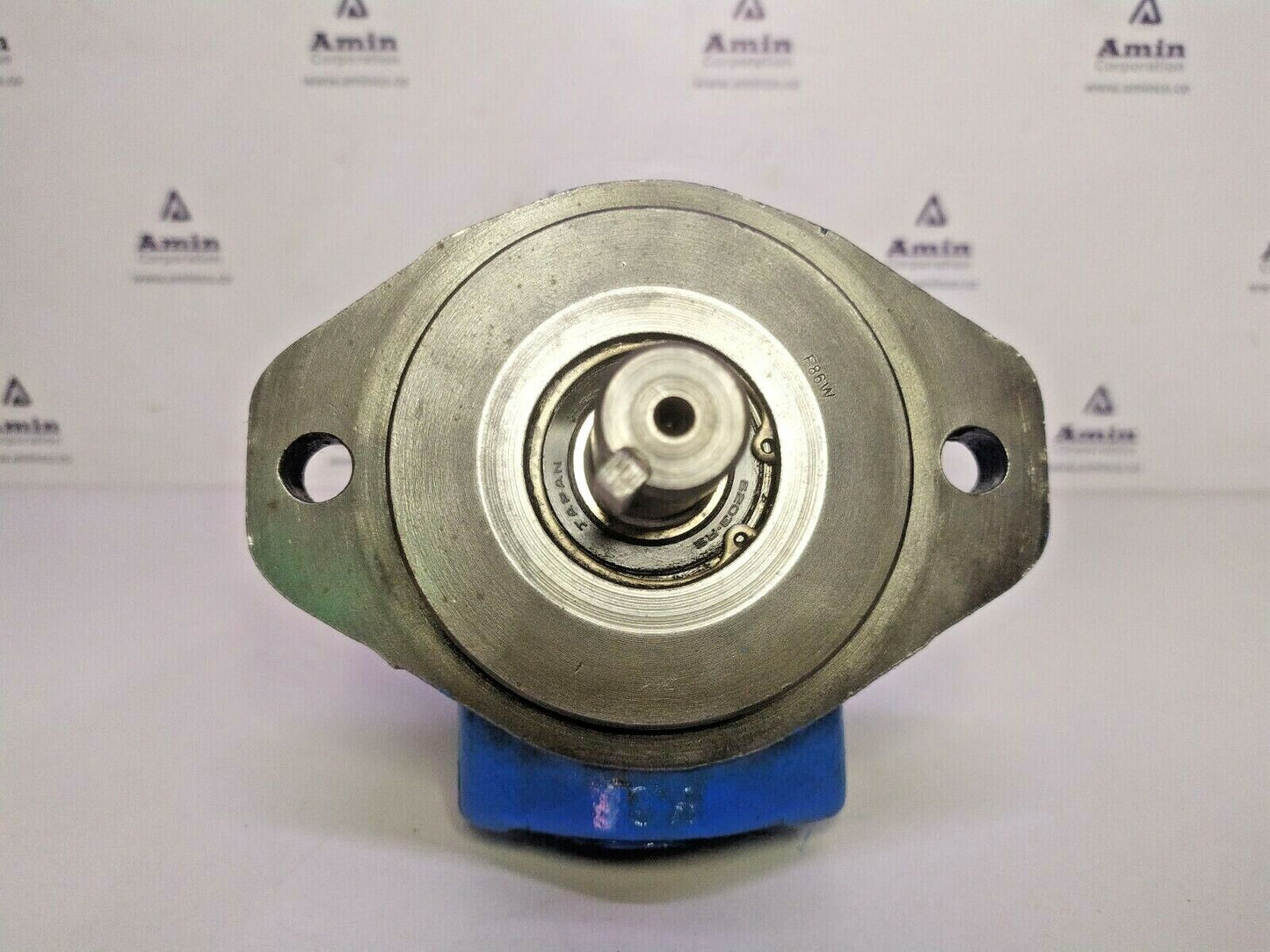 Vickers V10 1B3B 1A 20 Hydraulic vane pump - TESTED