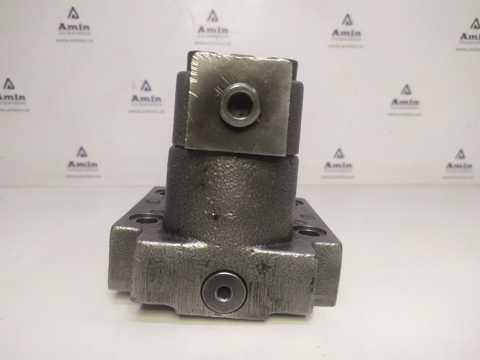 Denison Hydraulics R4V06-533-10-A1 Pressure Relief valve S26-34680-0 - NEW #2