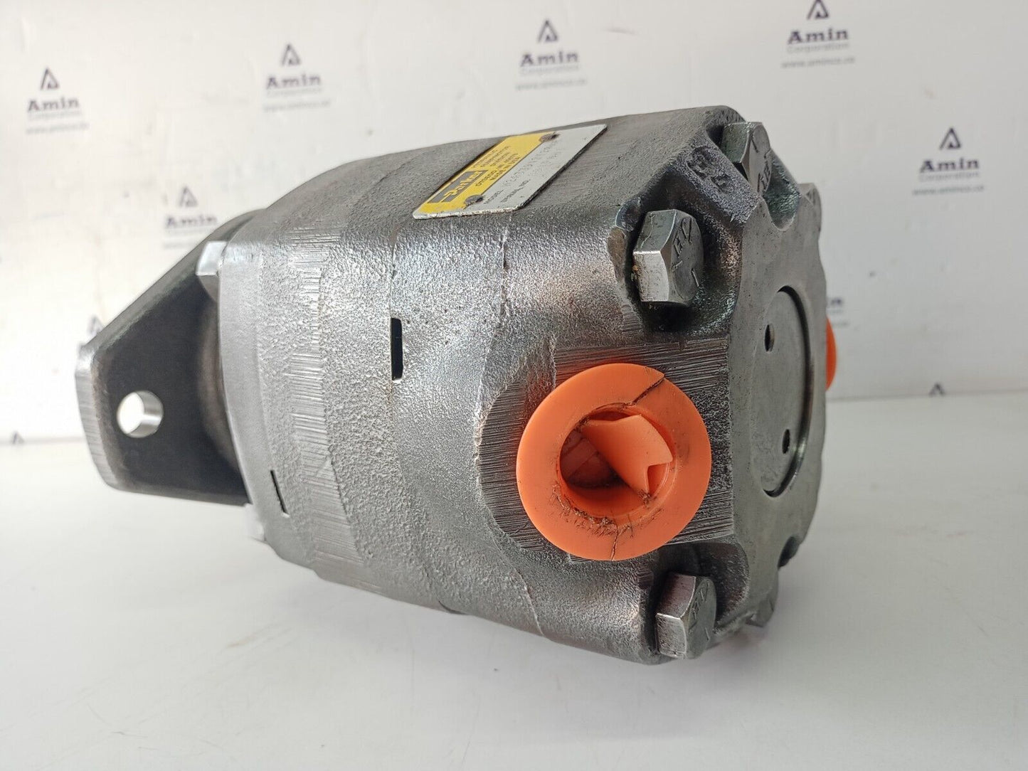 Parker M2A33912T20NB High speed hydraulic motor M2-series hydraulic motor
