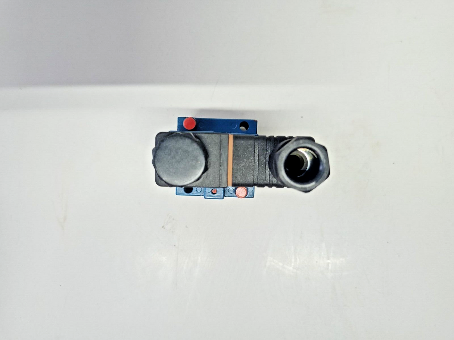 Rexroth 3722250920 Pneumatic valve FD: 12W05 - NEW