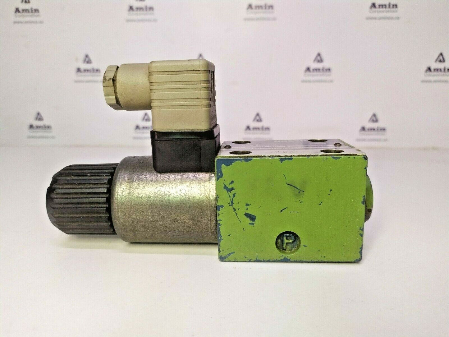 Bosch B810 026 907, 081WV06P1V1039WS024/00D66 Directional control valve