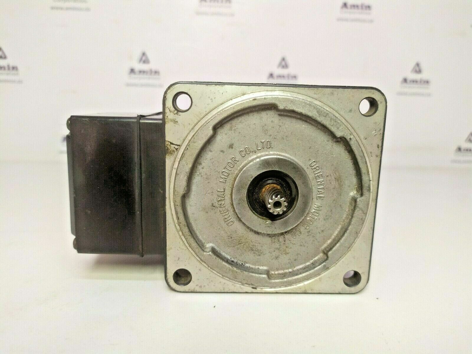 Oriental Motor 4IK25GN-AT Induction motor 25W - NEW SURPLUS