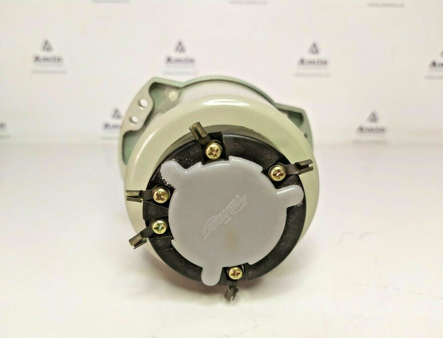 Tamagawa Synchro Motor TS21N1E11 (100/110 V 50/60 Hz) - NEW