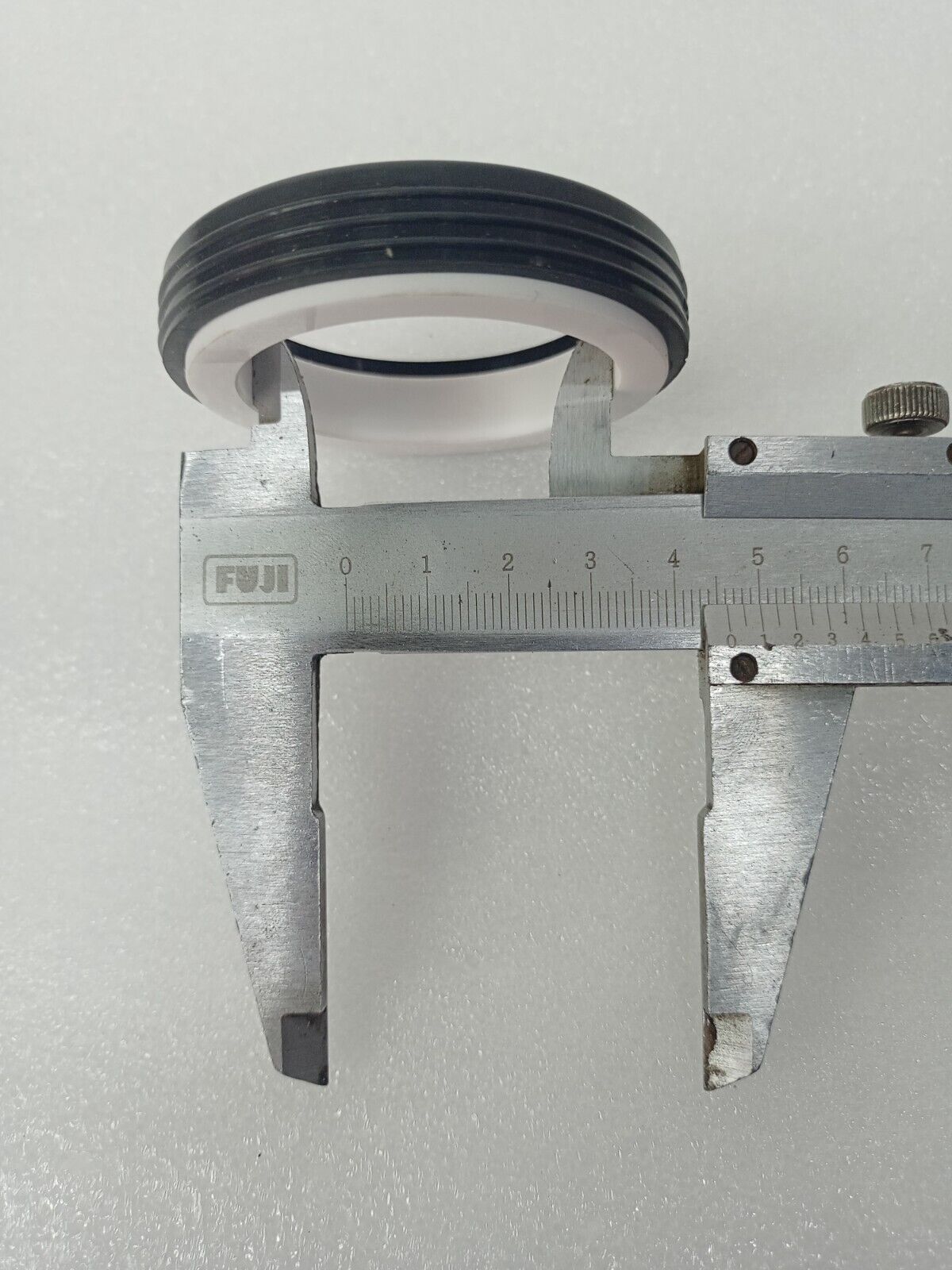 LS Seals LSV11R045 Mechanical seal size: 45mm for Hot water Cir. pump - NEW