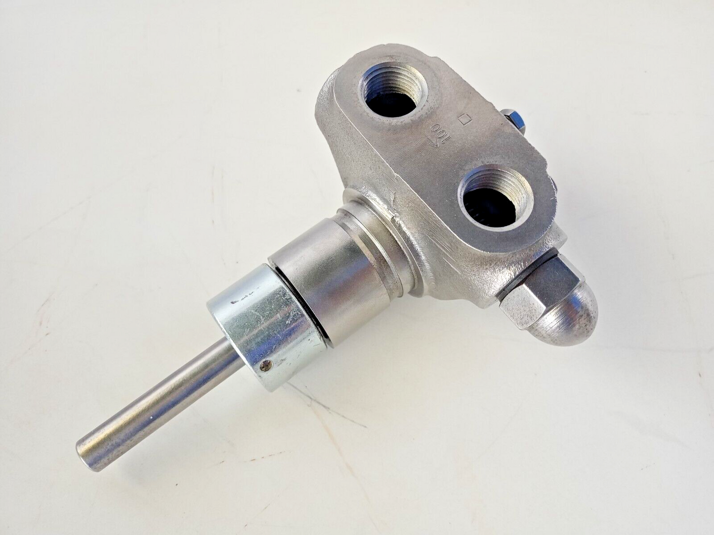 Viking pump FH456 Motor speed Cast iron pump Port size: 1/2'' in. NPT NEW