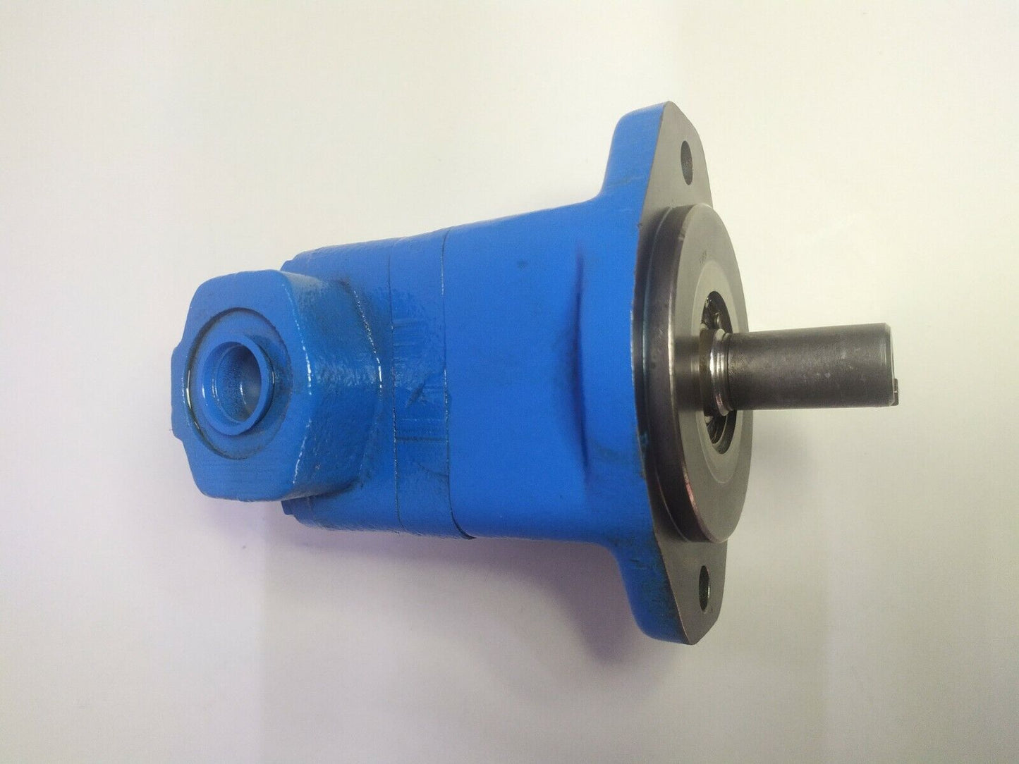 Vickers V10 1B3B 1A 20 Hydraulic vane pump - TESTED