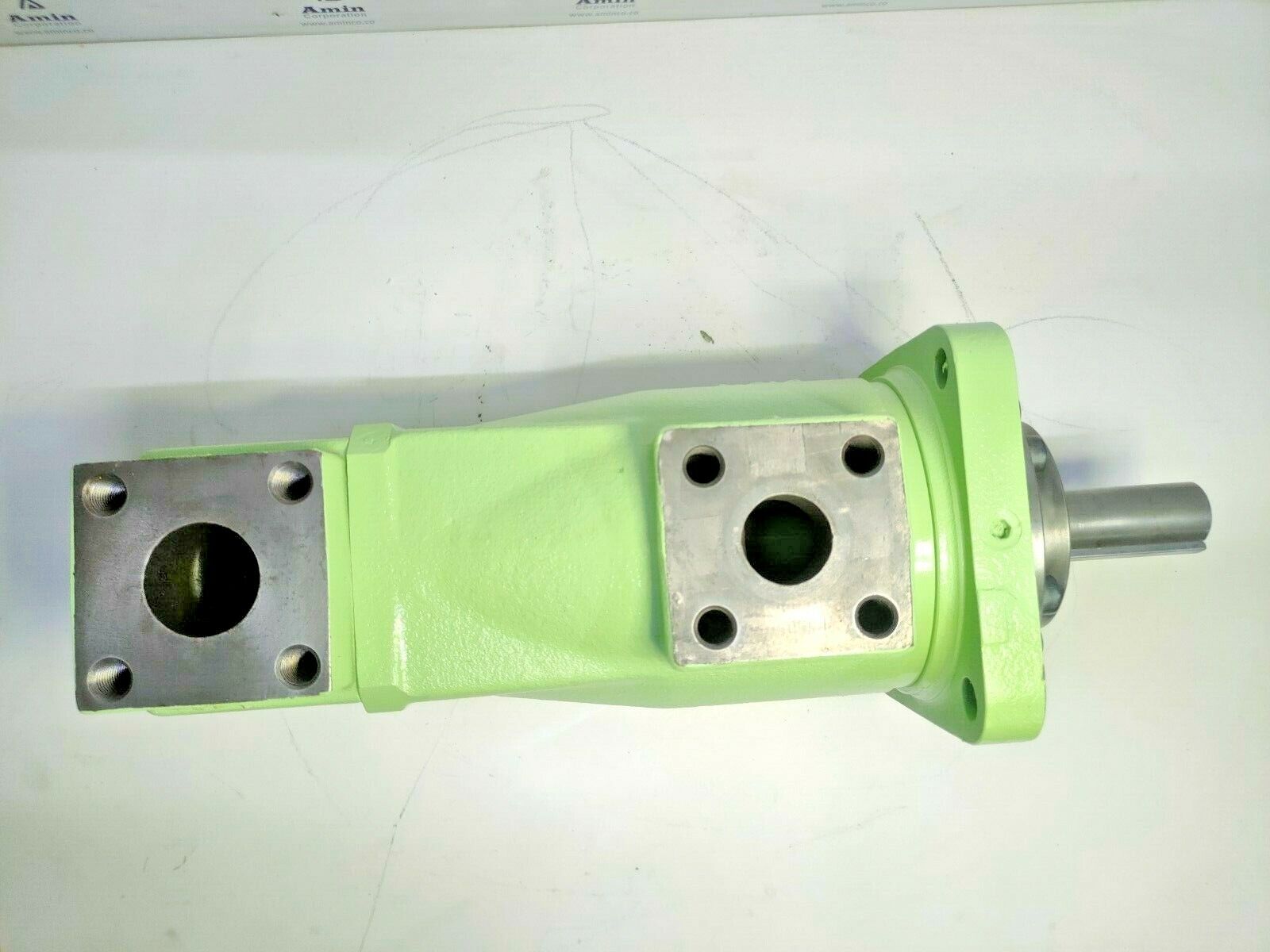 Kawasaki B45-4L5FLTT Triple screw pump