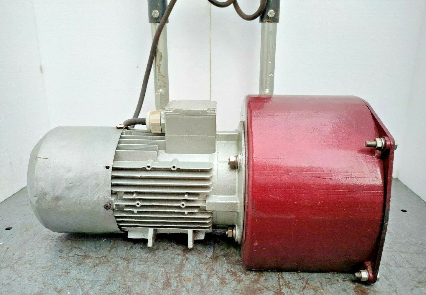 RUSTIBUS Type: 1200 3-phase 220-240/380-420V 50/60 Hz