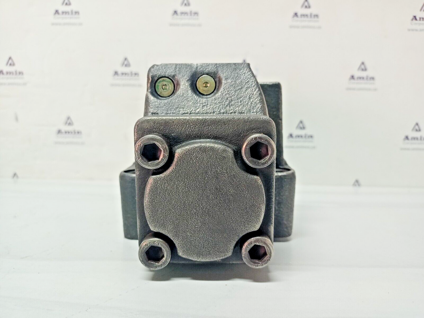Eaton-Vickers DG5S-8-6C-T-M-X2-ER4-30 Directional control valve - NEW