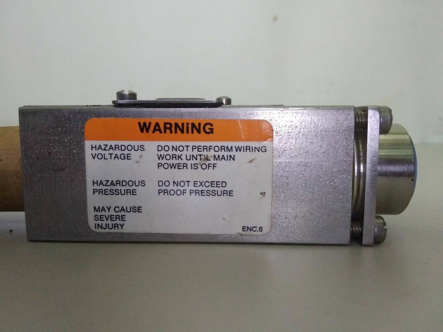 ITT Aerospace Adjustable Pressure Switch 122P8S34 Range: 3-30 PSIG - NEW