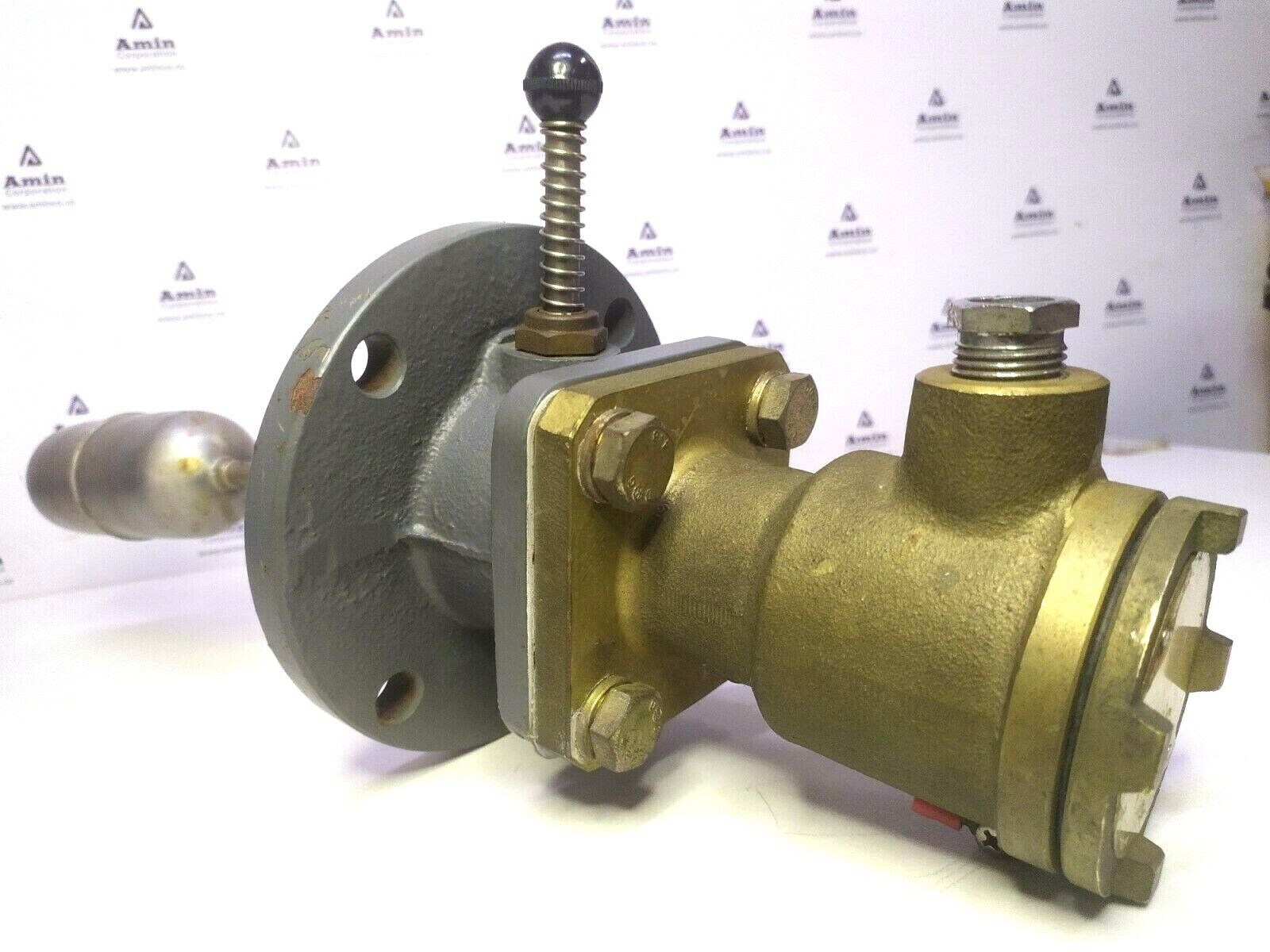 KIP KM-12H-2T Float Type Level switch - NEW