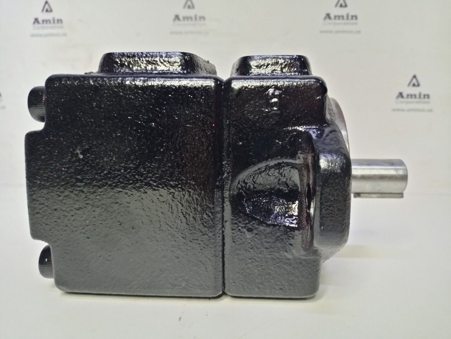 Yuken vane pump PV2R1-14-L-RAA-40 Hydraulic vane pump - Refurbished & Tested