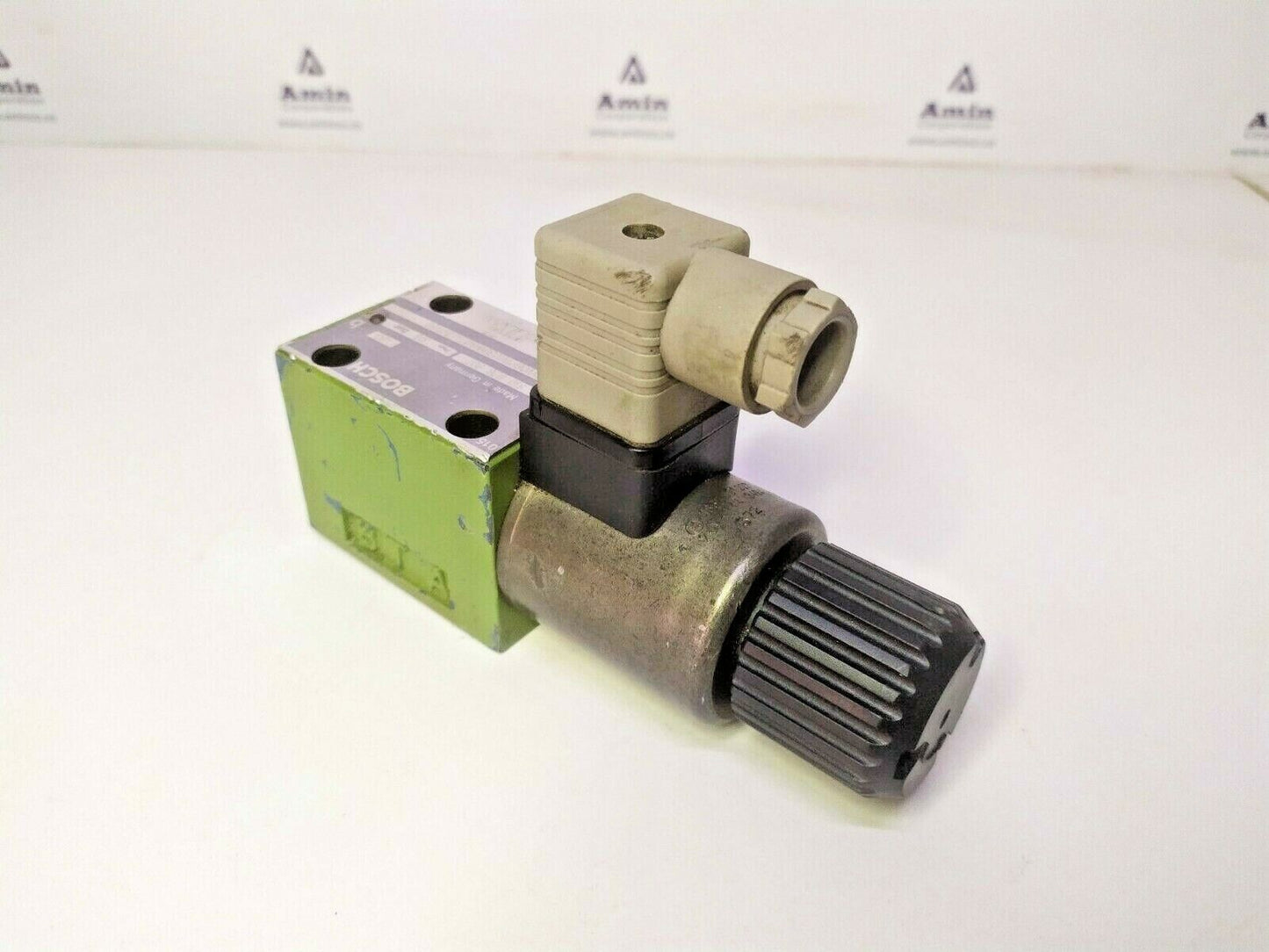 Bosch B810 026 907, 081WV06P1V1039WS024/00D66 Directional control valve