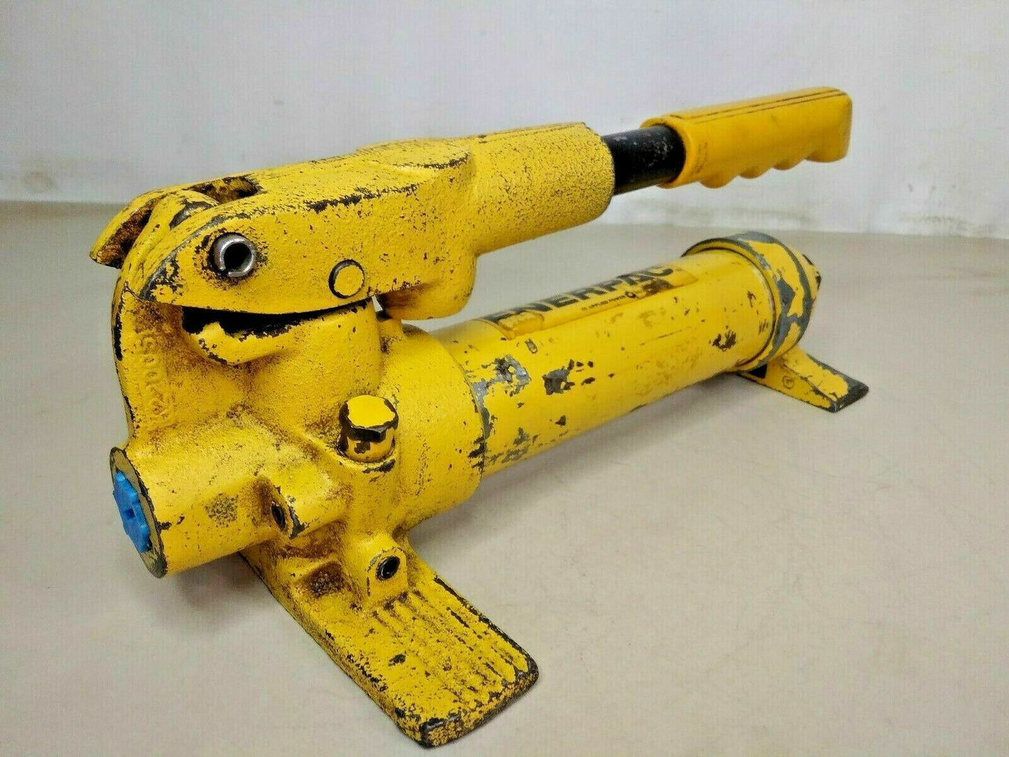 Enerpac P18 Single Speed, Low pressure Hydraulic Hand Pump - FREE SHIPPING