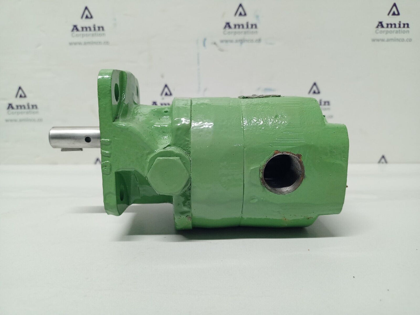 John S. Barnes Corp. Part No. 153232-P Hydraulic pump/Motor