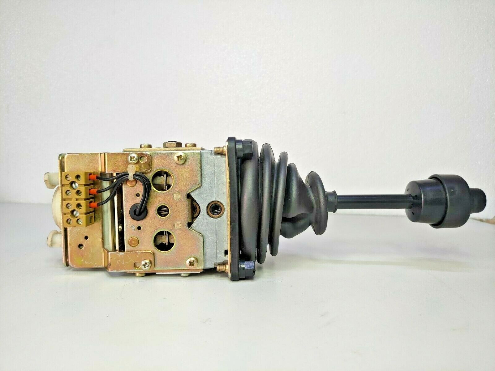 Liebherr-Werk 606 206 614 Joy stick