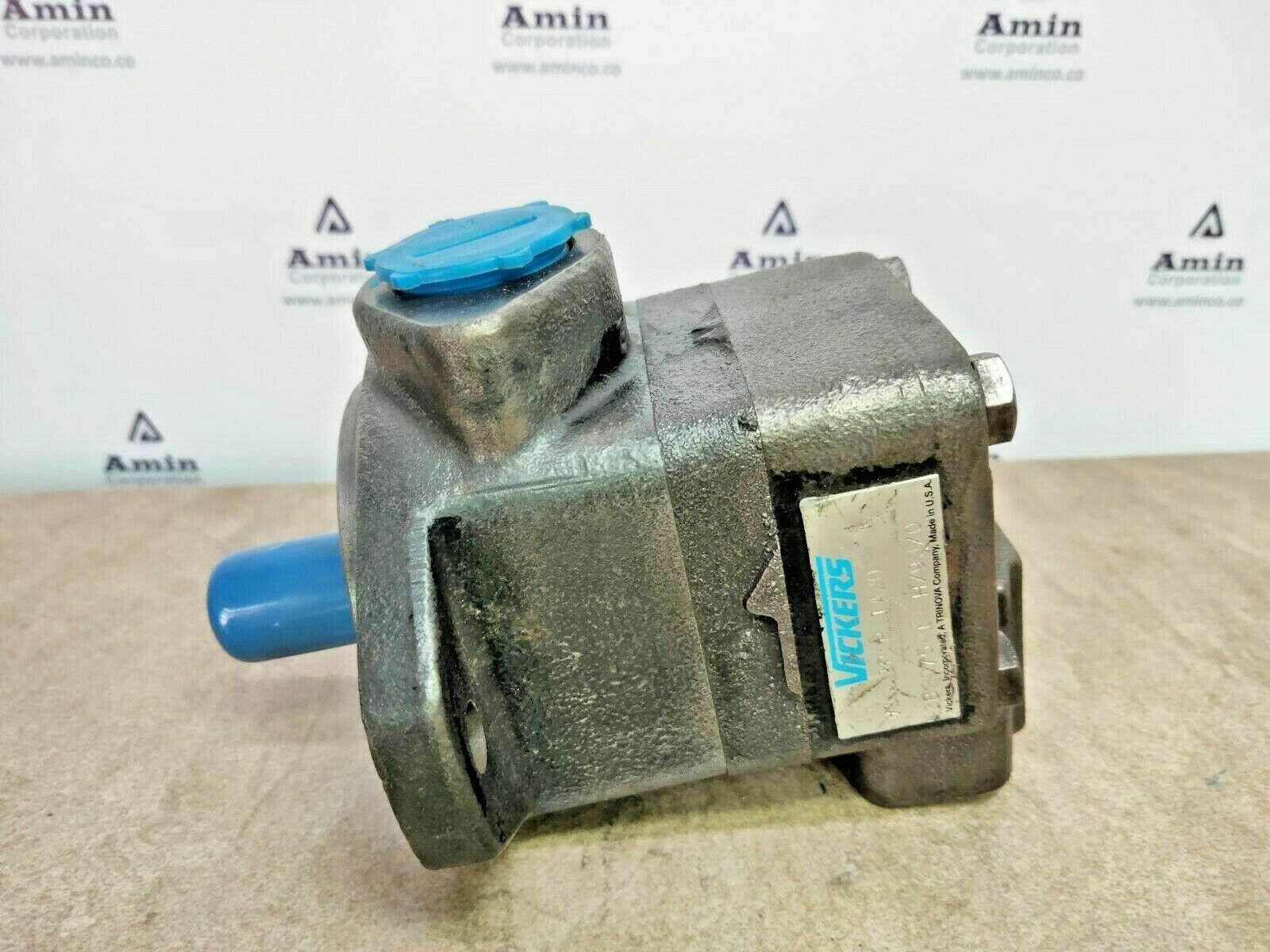 Vickers V10 1P2P 1A20 Hydraulic Vane Pump - PRESSURE TESTED PUMP
