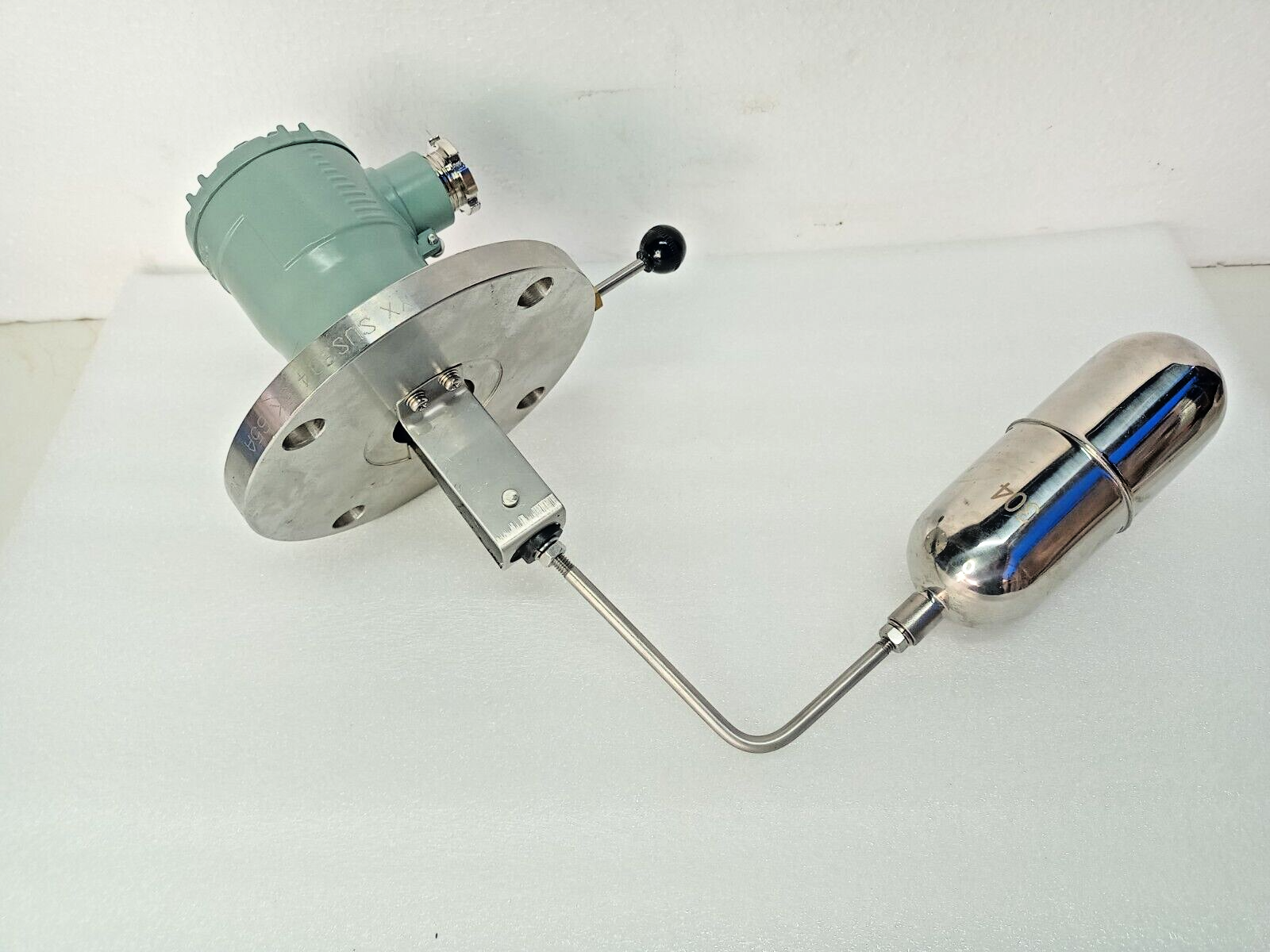 Hanla FMS-2V-WS-T vertical type float level switch SPDT 5A, 250VAC - NEW