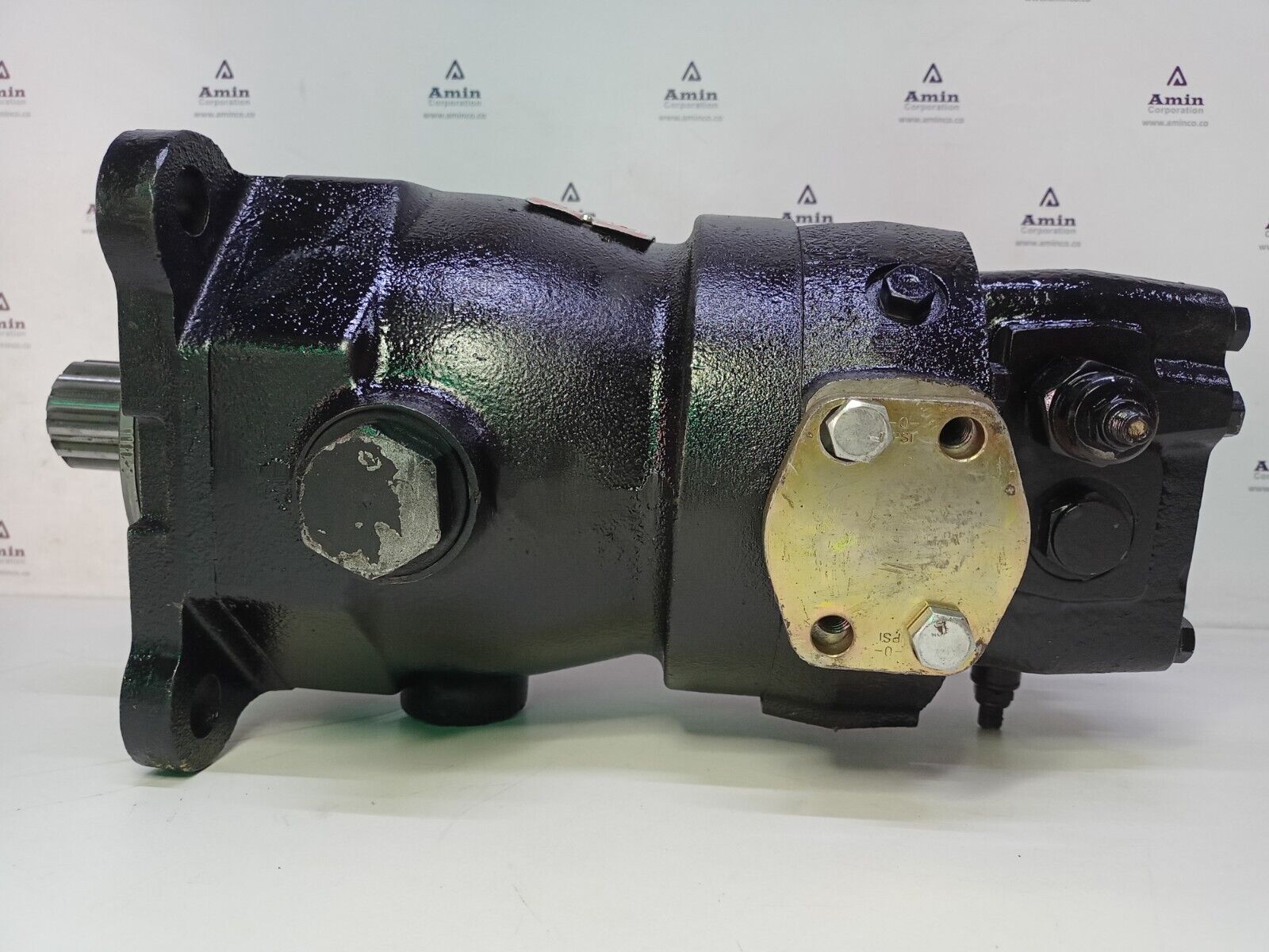 Flodraulic/Dynapower S-1698289, 10339261-001 Hydraulic motor 6 in3/rev. 6000psi