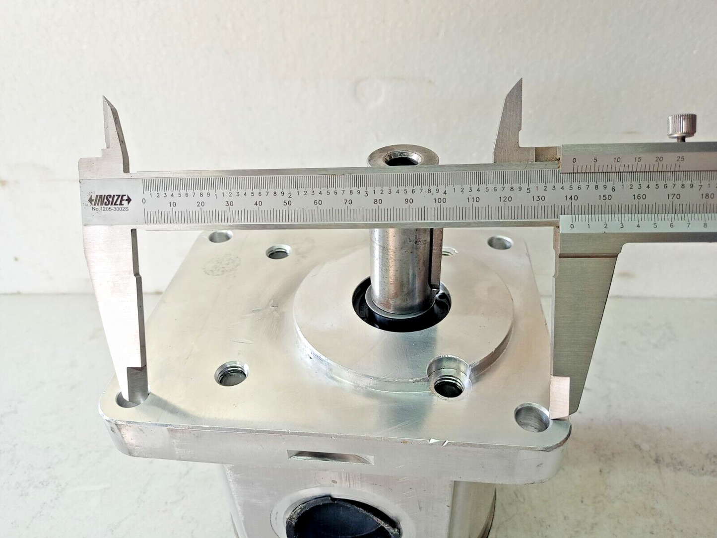 WPH 3PZ4-46/22-2-422 Hydraulic gear pump - Refurbished