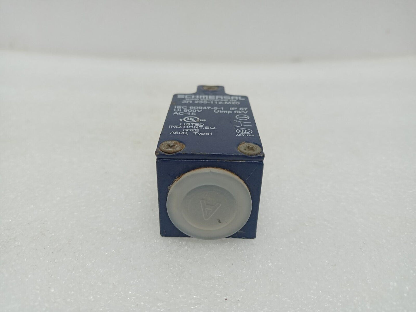 Schmersal ZR 235-11z-M20 Limit Switch - NEW