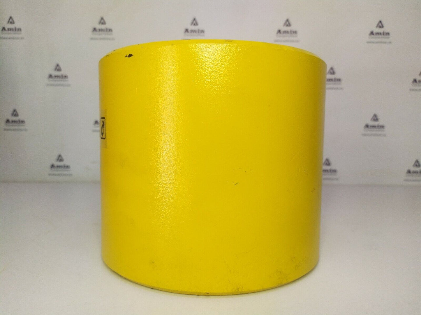 Enerpac 100 Ton Capacity Low height hydraulic cylinder 2" stroke 700 bar max.