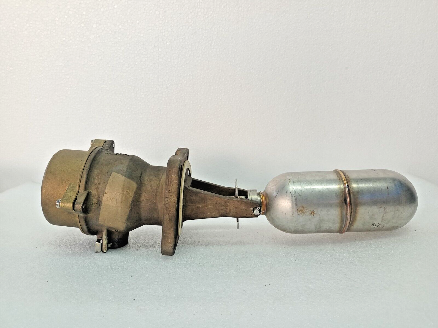 Mobrey S179DB/F84 Magnetic level switch - NEW Free Fast shipping