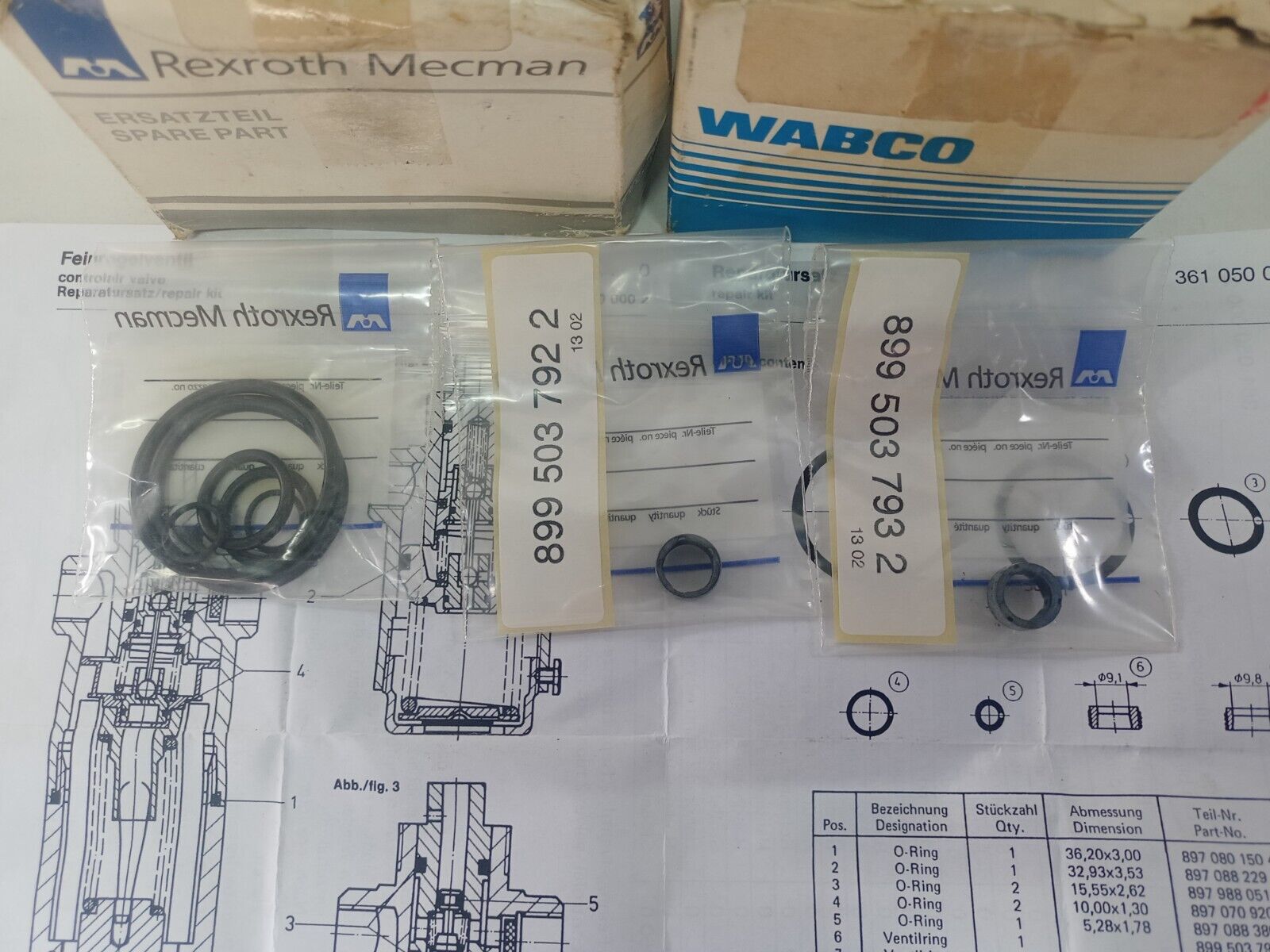 Rexroth 3610500002 Pneumatic Valve Repair kit - NEW