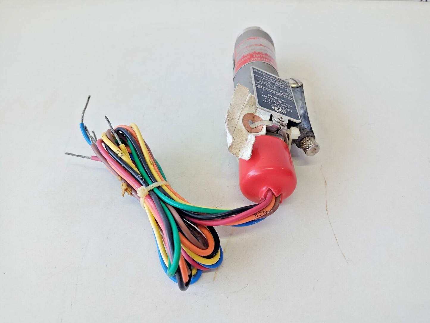 SOR 1BH-EG45-M4-C1A-TTC1 Snap Mini-Hermet pressure switch 500-4000 PSI - NEW