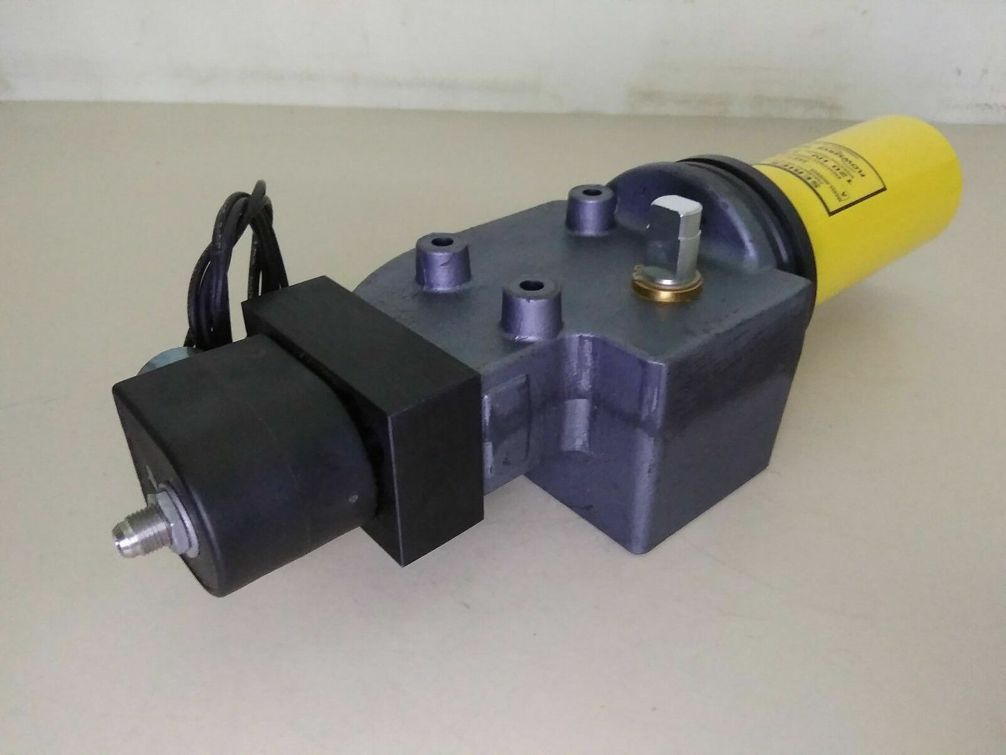 Flowserve Series 34, Model A - 34SW24D Pneumatic Valve Actuator - NEW