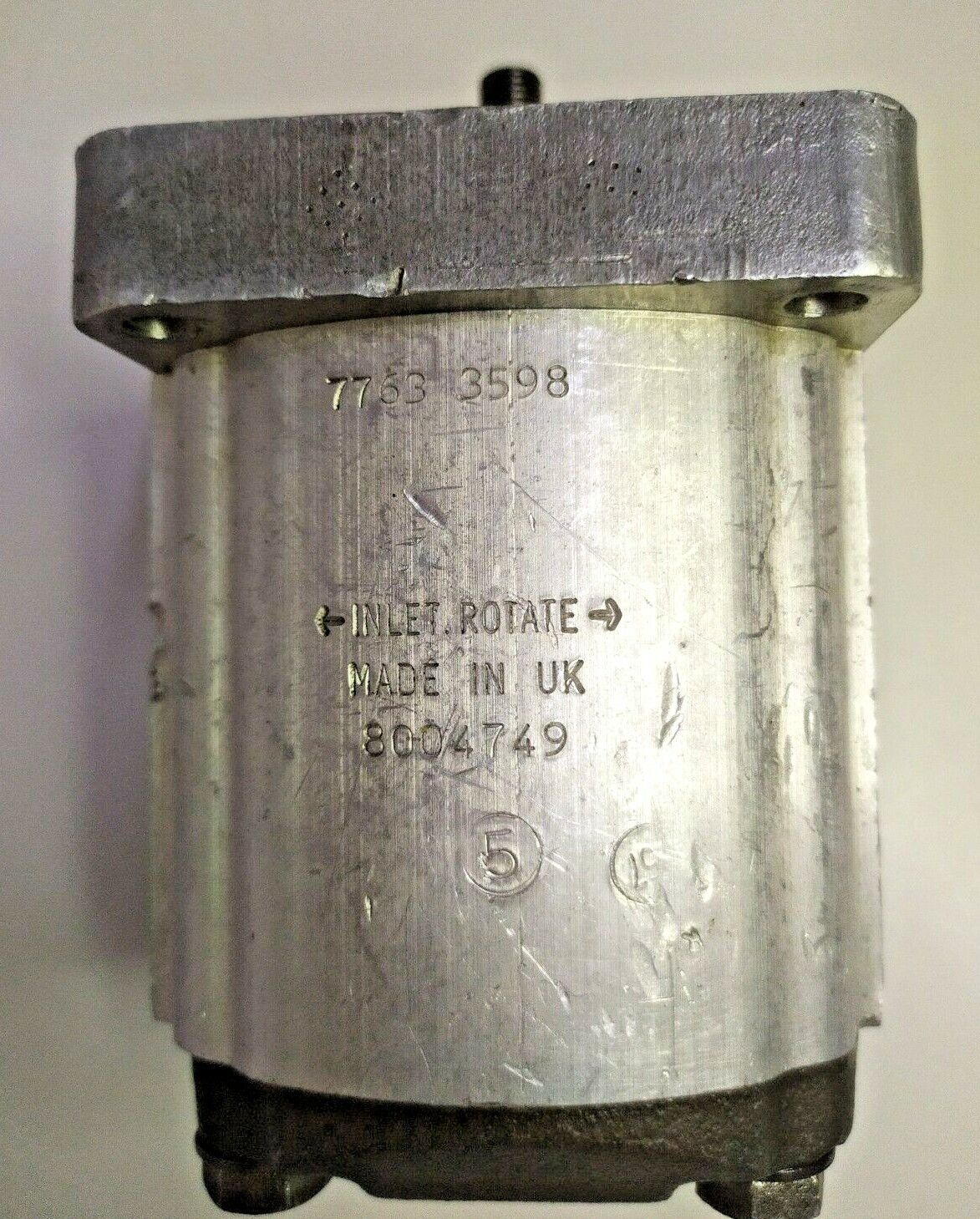 Ultra 7763 3598 Hydraulic gear pump - TESTED PUMP