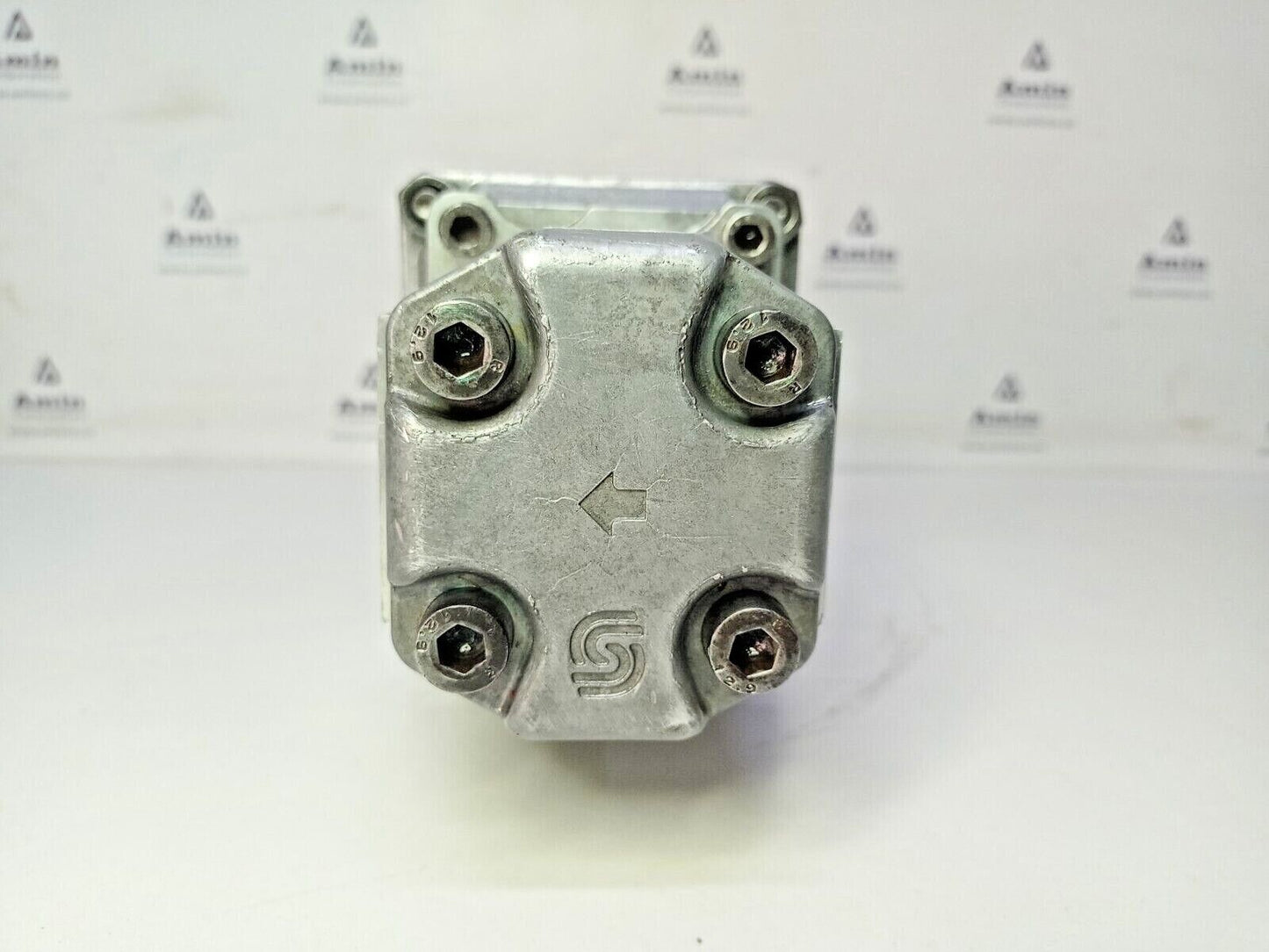 Sauer Danfoss SNW2NN/025R501BQ With SNP1NN/2.6RN01DA Double Hyd. gear pump