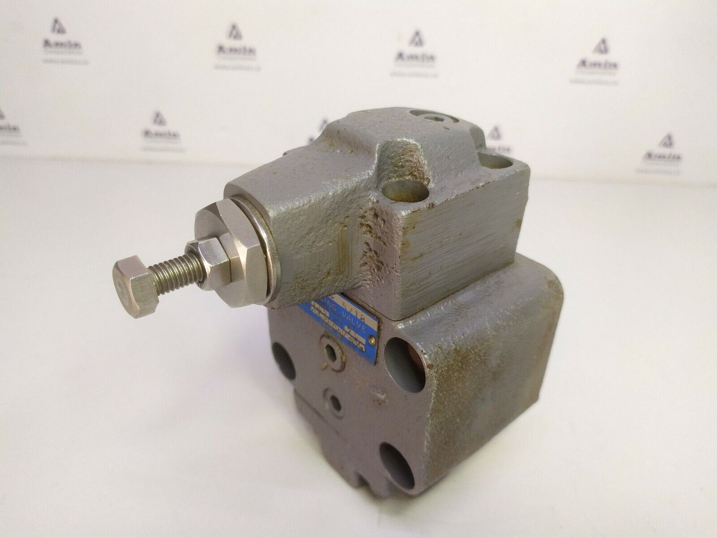 Tokimec XG-03-F-20-JA-S34-J Pressure reducing valve Max. 20 Mpa - NEW