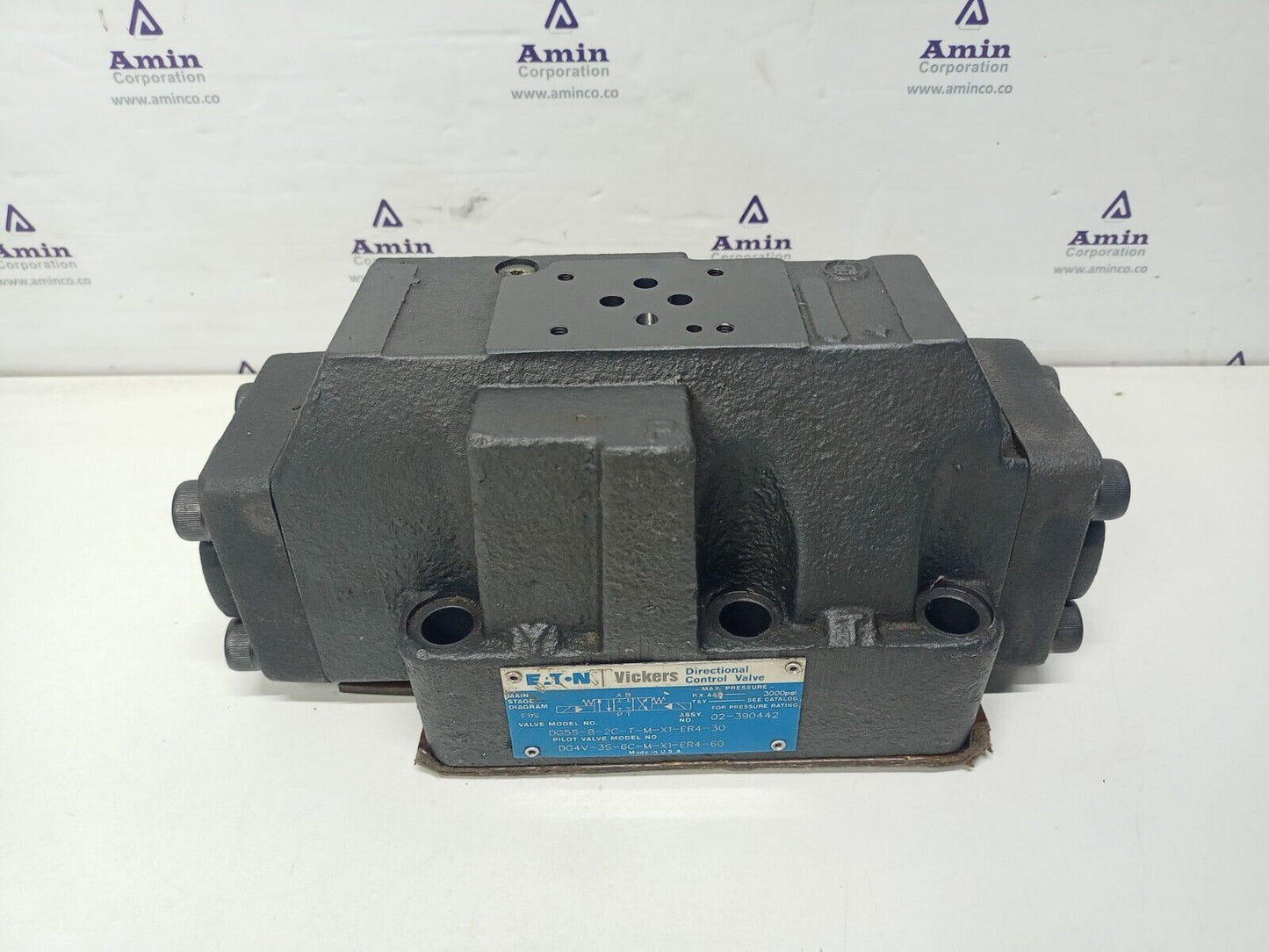 Eaton-Vickers DG5S-8-2C-T-M-X1-ER4-30 Directional control valve - NEW