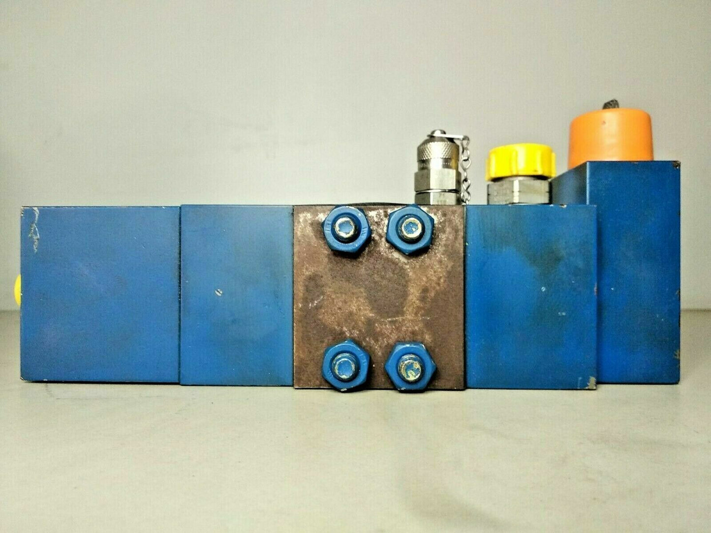 TTS 96492 Hydraulic valve with Rexroth AE10T2 10/400 - NEW