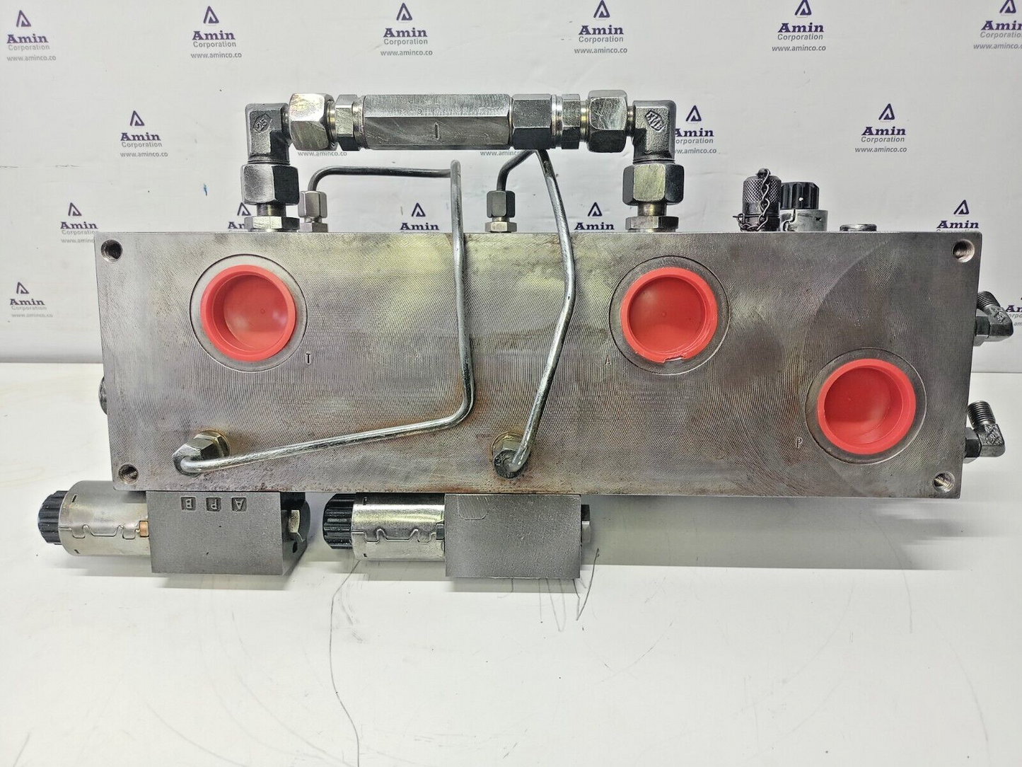 MacGREGOR Cranes Part No.: 1098378 Hydraulic valve block complete - New Surplus