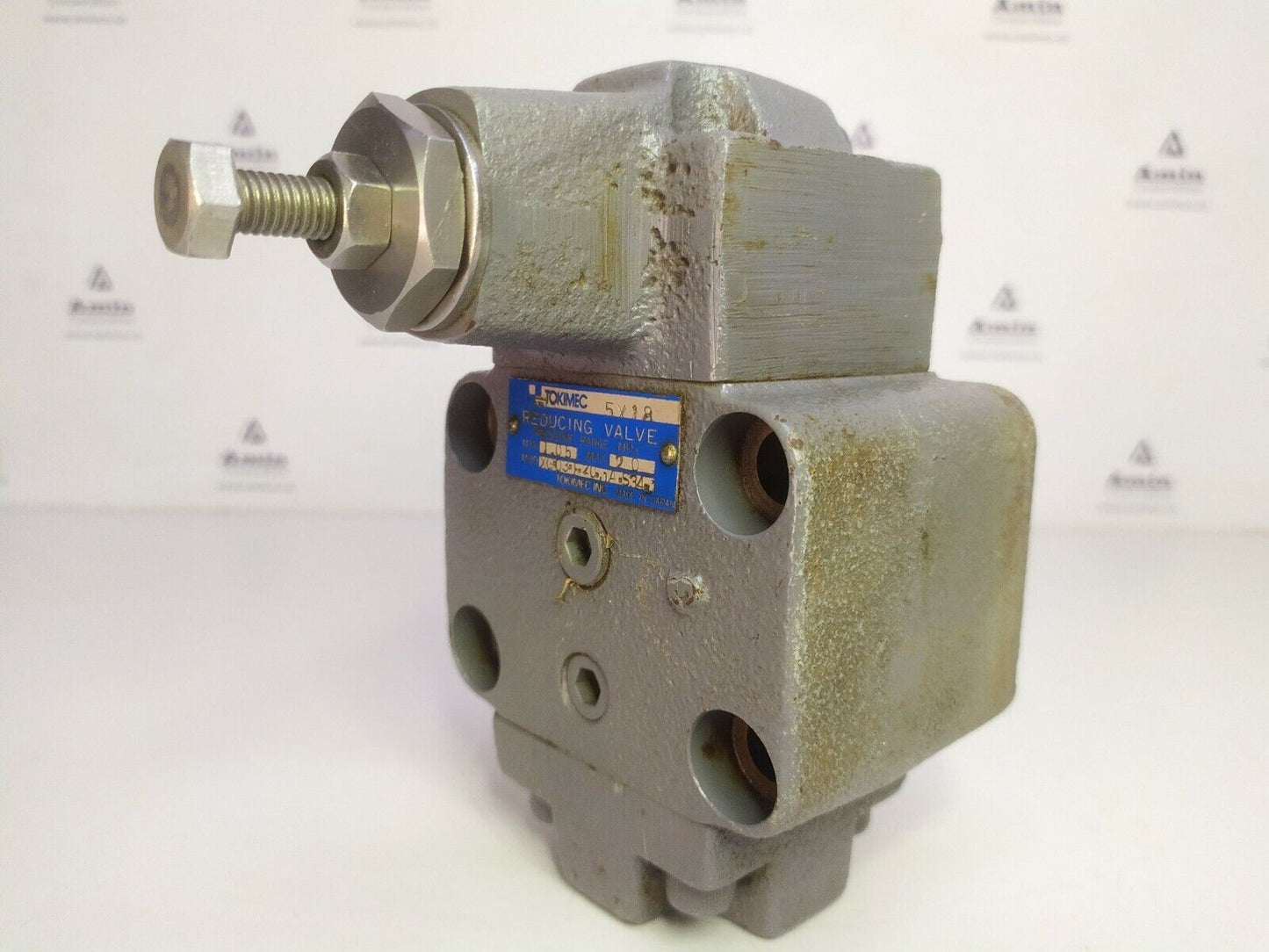 Tokimec XG-03-F-20-JA-S34-J Pressure reducing valve Max. 20 Mpa - NEW