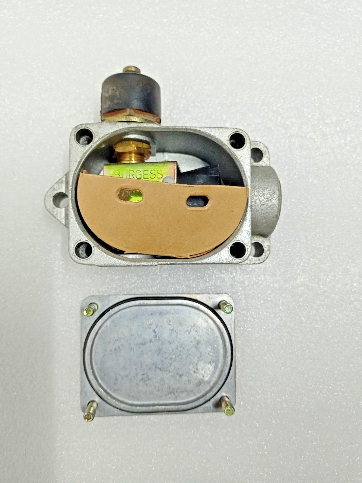 Burgess M2V3CMS LH Switch