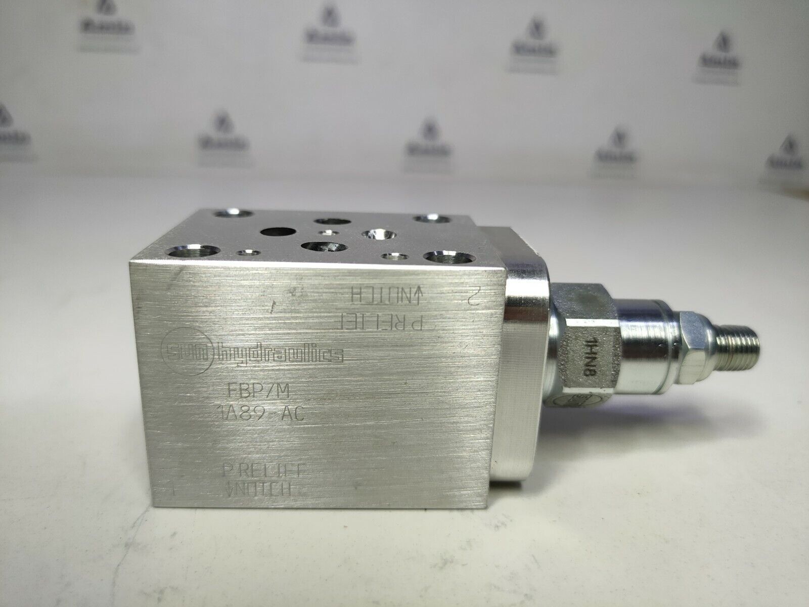 Sun hydraulics FBP/M with RPEE-LAN Valve - NEW