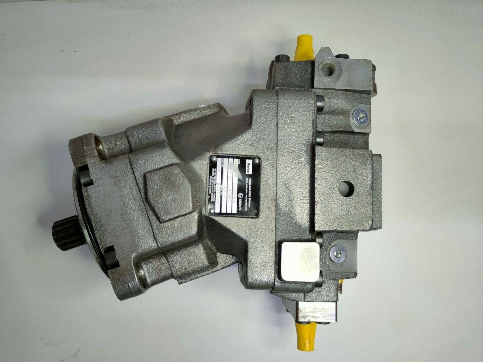 Parker V12-060-MU-SV-S-000-D-0 -060/012-HOS01E-010/000 Hyd. Motor 3789273 - NEW