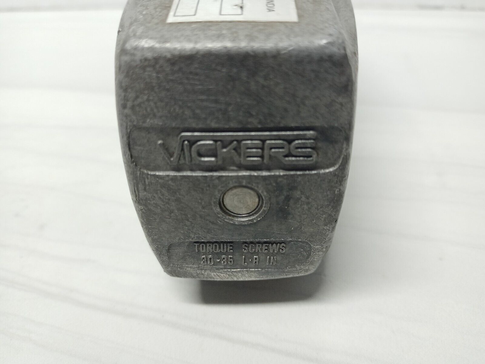 Vickers DG4S4-012C-230AC-50-50 Solenoid Directional control valve