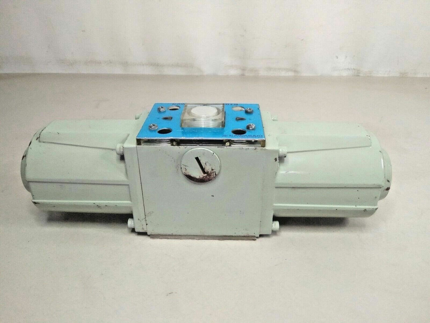 KAWASAKI REXROTH 4WE10J-10L0LG24NDL Valve - NEW