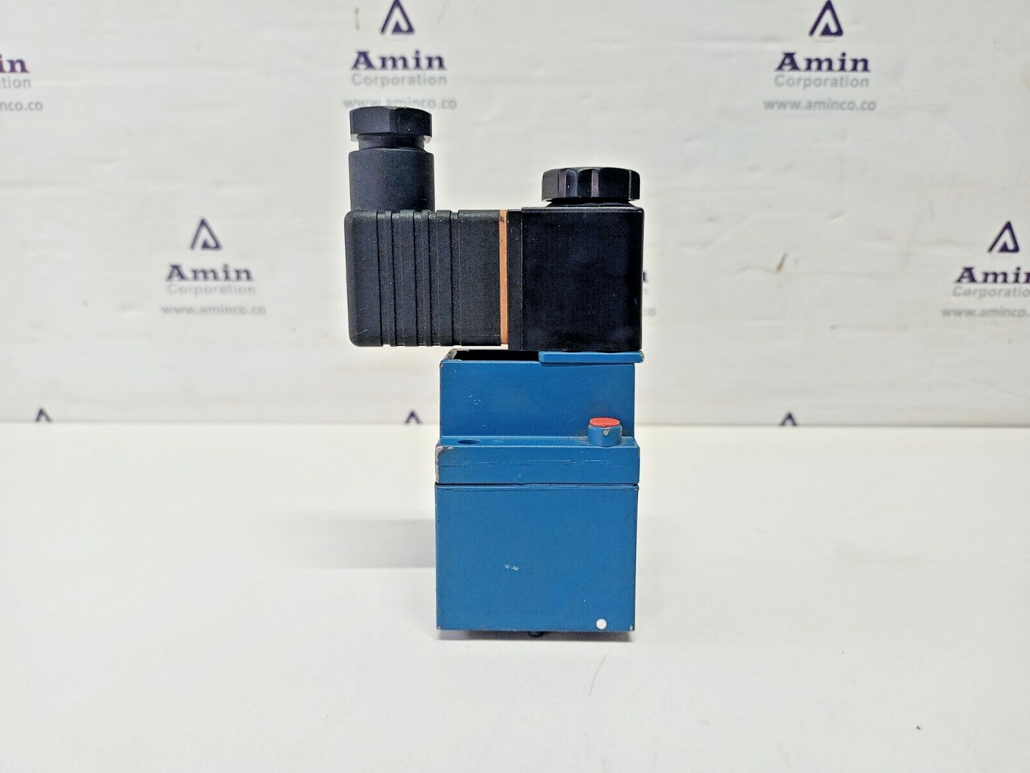 Rexroth 3722250920 Pneumatic valve FD: 12W05 - NEW