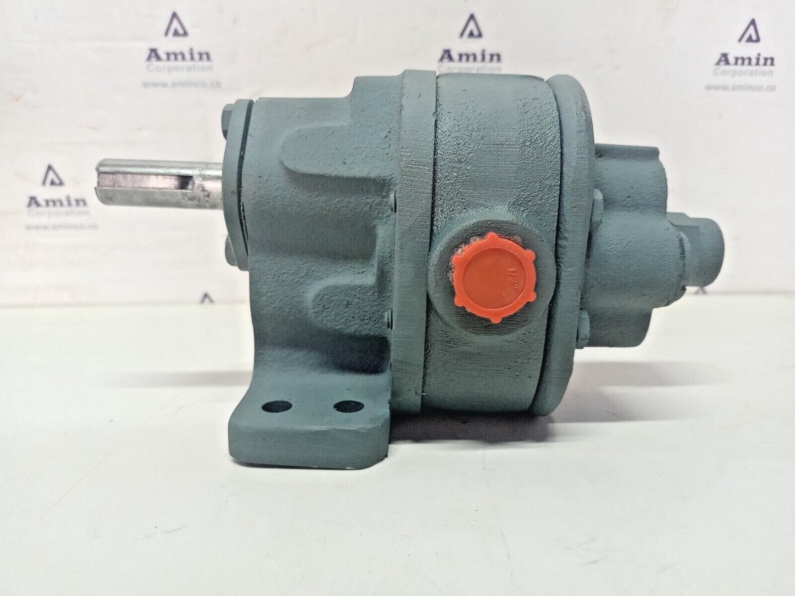 BSM- Brown & Sharpe No.2-S Foot mounted Rotary gear pump - Pressure tested